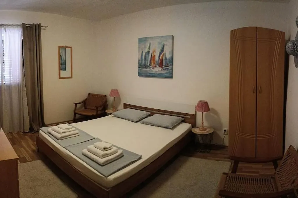 דירות פג House Festini Madona
